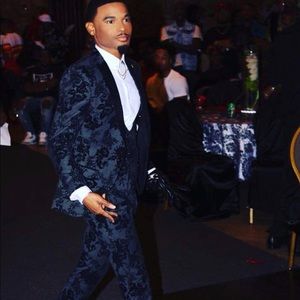 Meet your Posher, Mark